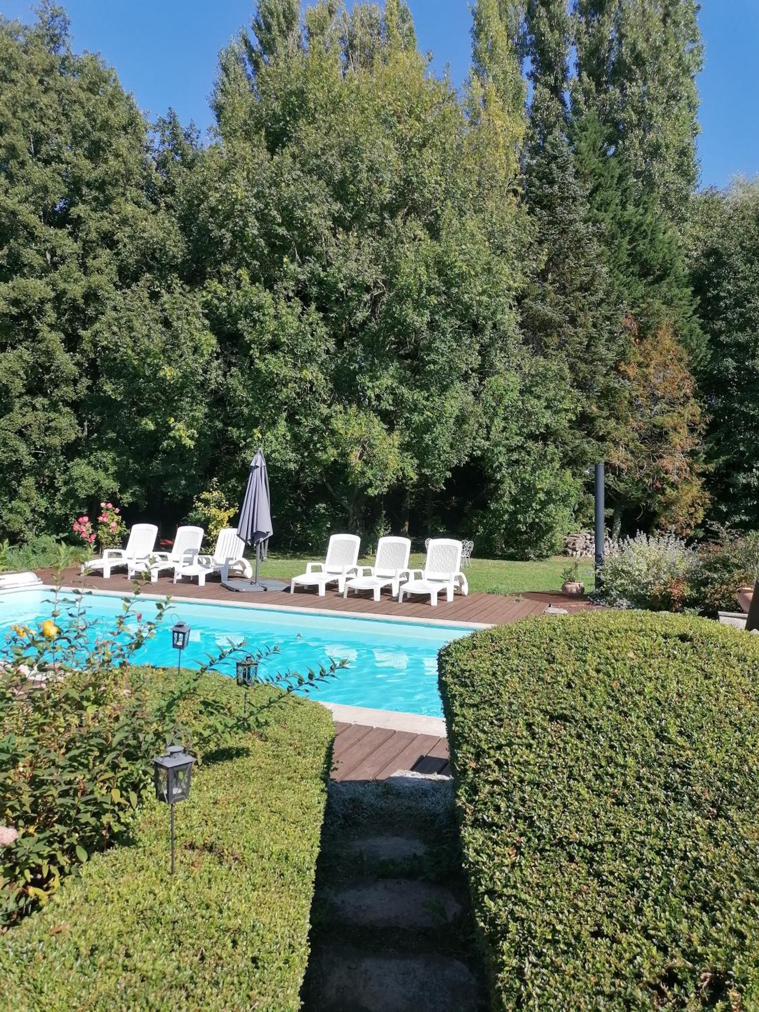 Traînefeuilles - Chambres d'hôtes Le Controis-en-Sologne Exterior foto